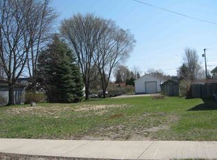 613 S Lake St, Boyne City, MI 49712