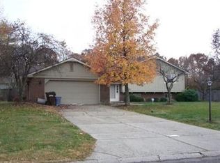 1110 Stillcreek Dr, Dayton, OH 45458