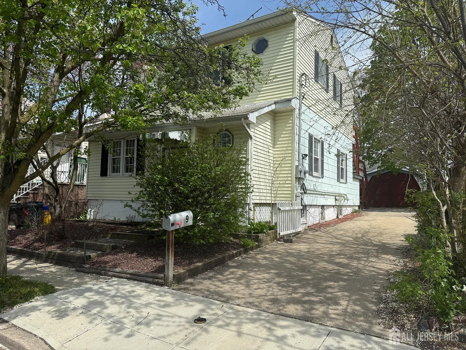 1 bed, 1.0 bath, $1,900 — Photo 1