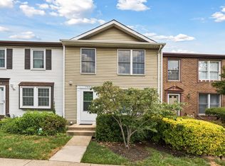 7994 Tyson Oaks Cir, Vienna, VA 22182