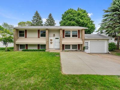 1309 Highland Dr, Petoskey, MI, 49770