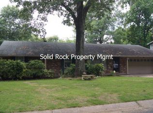 1104 Fawnwood Rd, Little Rock, AR 72227