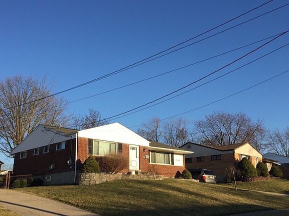 3rd image of 10848 Lemarie Dr
