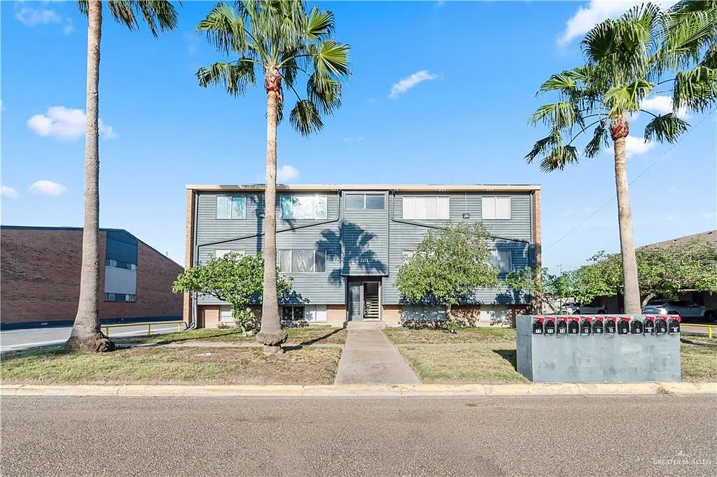1 bed, 1.0 bath, 8526 sqft, $650 — Photo 1