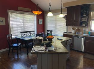 881 E Tripp Ln, Draper, UT 84020