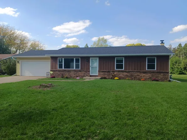 432 Higgins Dr, Evansville, WI 53536
