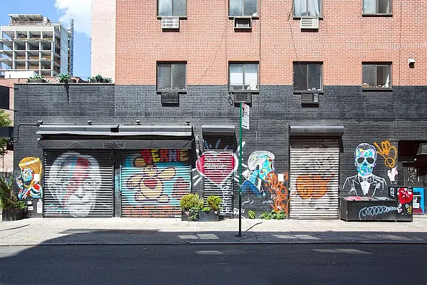 Rented by REAL New York | media 11