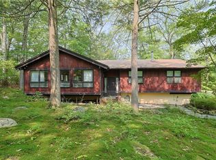 154 Maple Brook Rd, Tuxedo Park, NY 10987