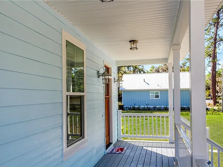 905 Wayne St — Photo 2