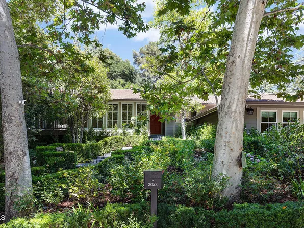 2053 Sunnybank Dr, La Canada Flintridge, CA 91011