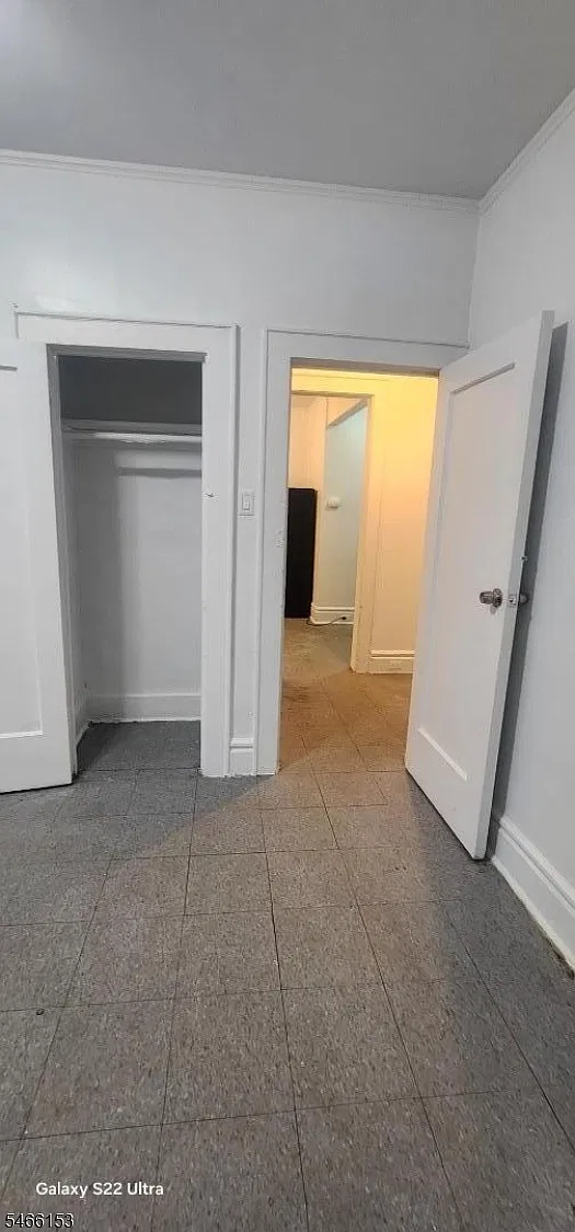 3 bed, 1.0 bath, $2,000 — Photo 2