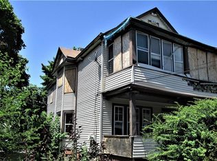 8 Worrall Ave, Poughkeepsie, NY 12603
