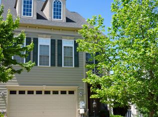 43668 Palmetto Dunes Ter, Leesburg, VA 20176