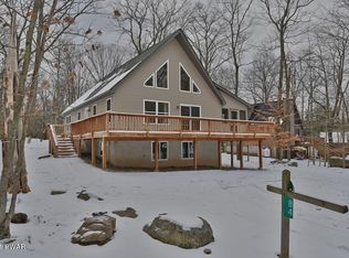 84 Navaho Ln, Lake Ariel, PA 18436