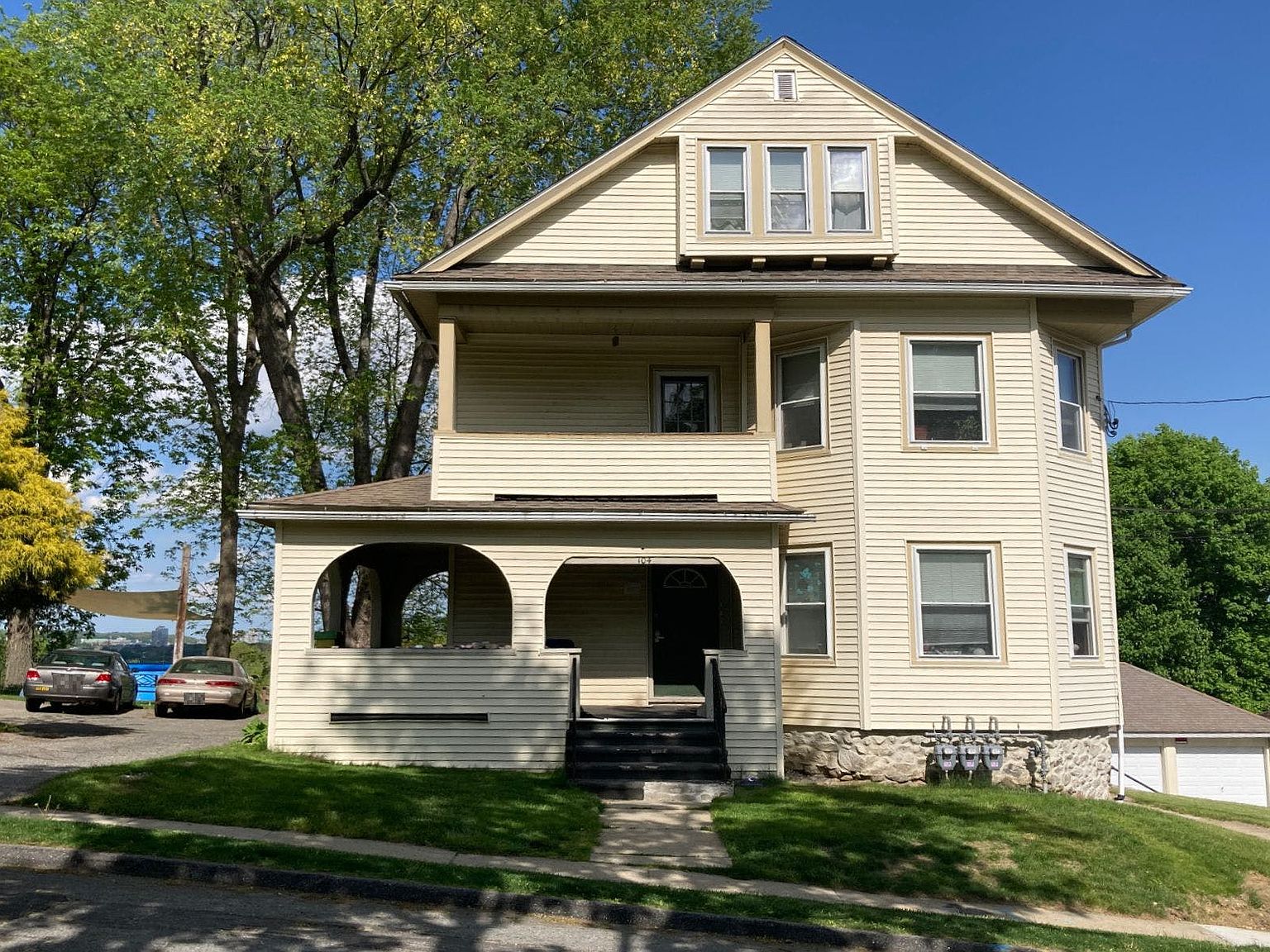 104 Brookline St, Worcester, MA 01603 Zillow