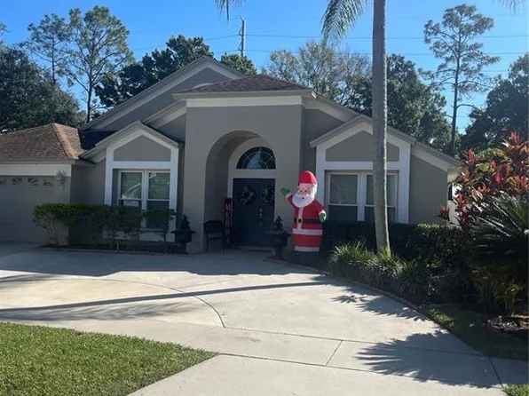 18525 Kingbird Dr, Lutz, FL 33558