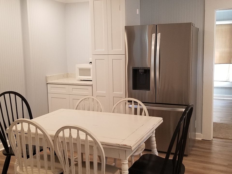 Newly remodeled kitchen (
Main)