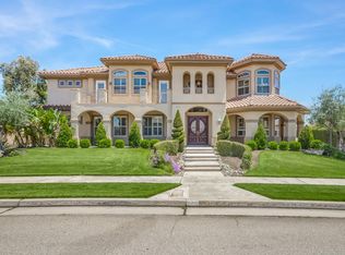 2322 E Hogan Ave, Fresno, CA