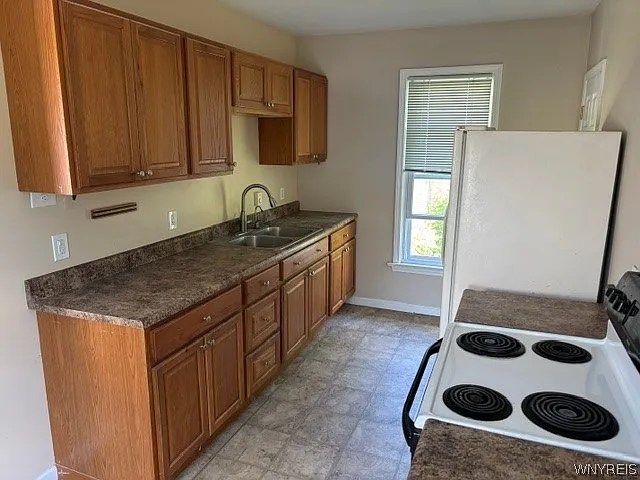18 Tracy Ave — Photo 7
