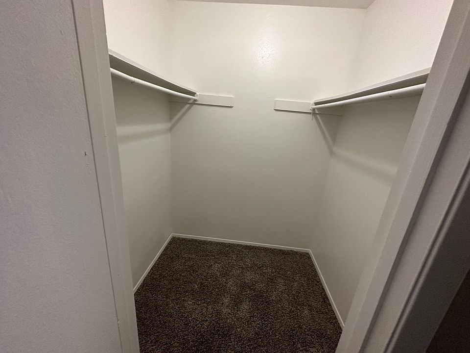 1st image of 2802 Lasses Blvd #10
