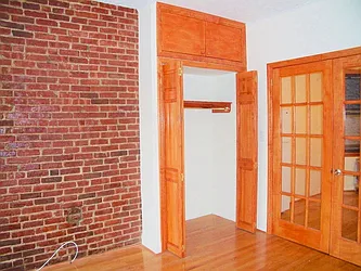 Rented by Warren T Real Estate Corp.