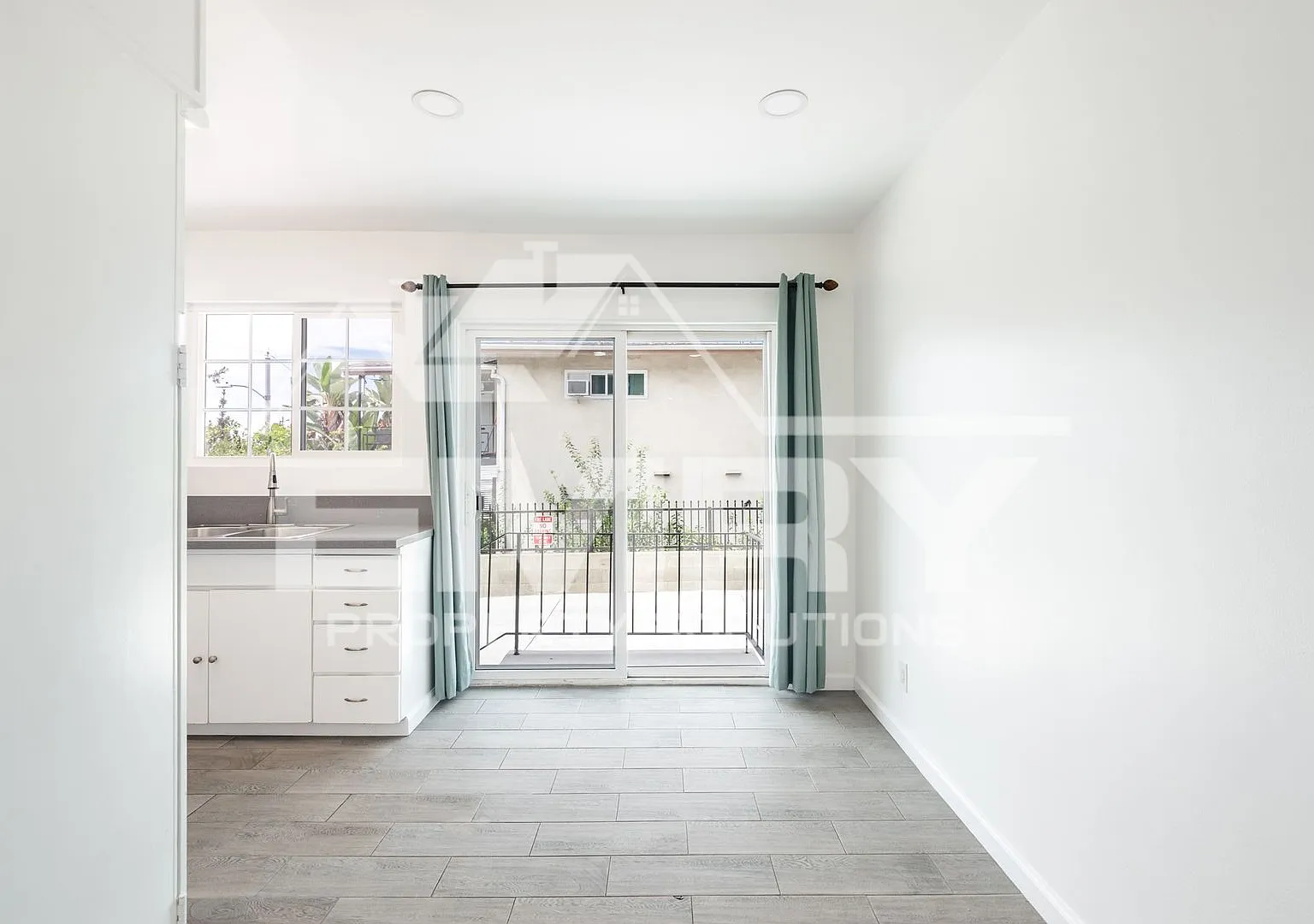 2716 Via Paseo, Montebello,CA 90640 — Photo 4