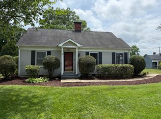 1117 13th Ave NW, Hickory, NC 28601