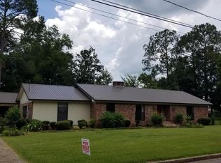 209 S Ferrill Ave, Quitman, MS 39355