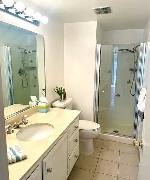 Full bath downstairs