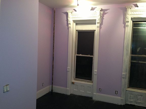 4th image of 258 Jefferson Ave