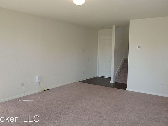 3rd image of 2834 Lavender Mdw