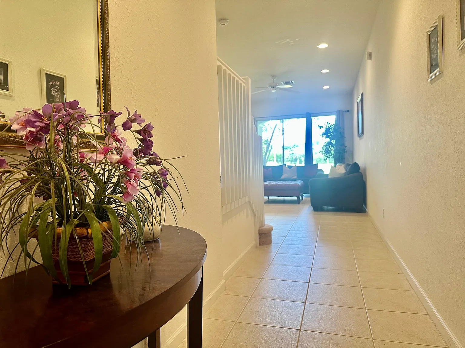 3 bed, 2.5 bath, 2198 sqft, $2,700 — Photo 3