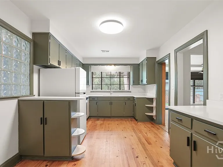 404 Gordonston Ave — Photo 15