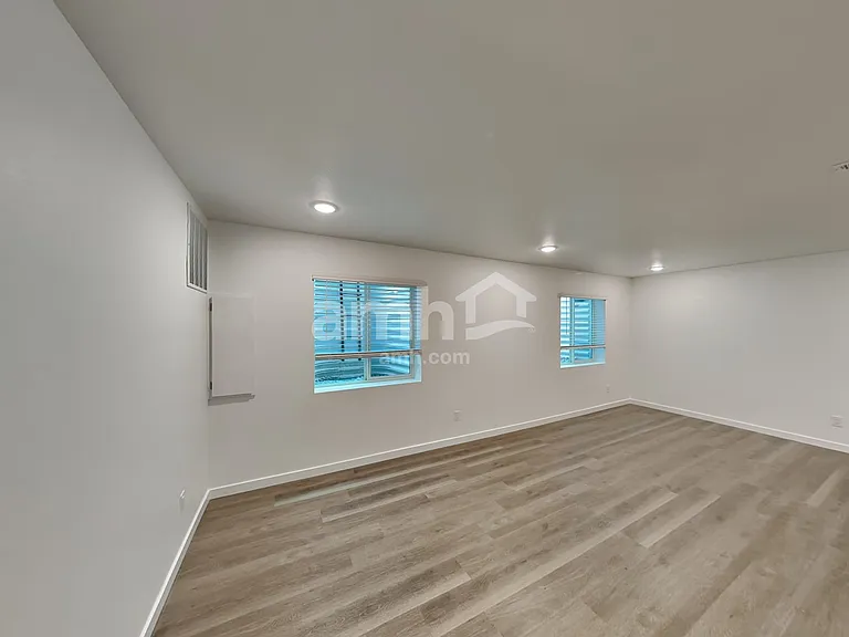 310 N Addison Way — Photo 22