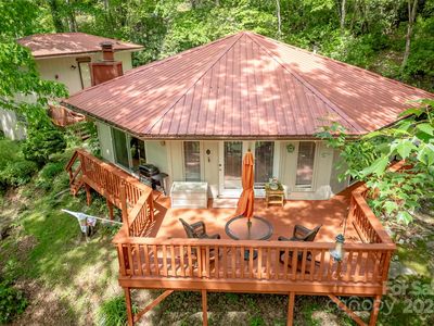 785 Pisgah Forest Dr, Pisgah Forest, NC, 28768