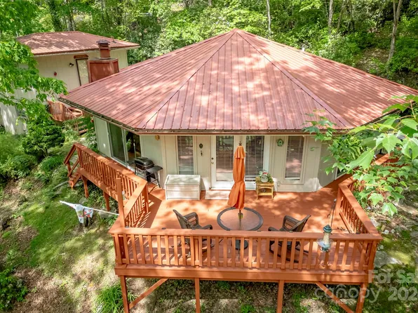 785 Pisgah Forest Dr, Pisgah Forest, NC 28768