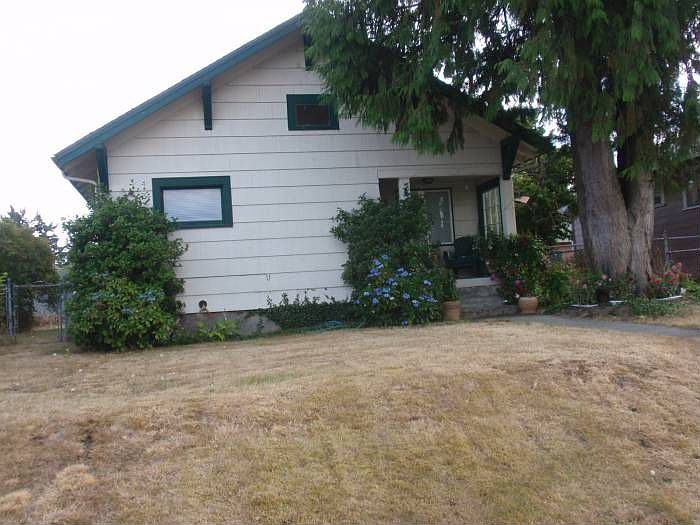 1st image of 1010 E Morton St
