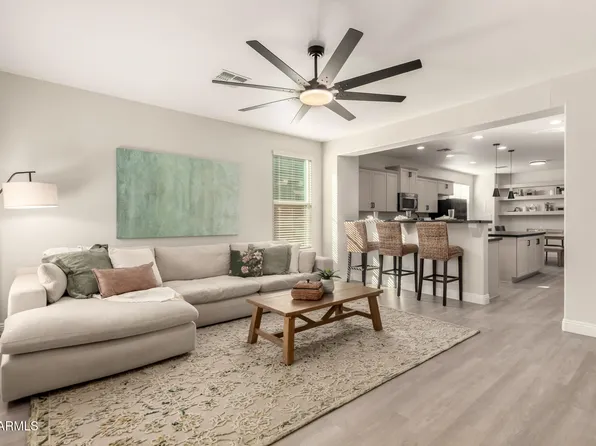 3955 E MESQUITE Street, Gilbert, AZ 85296