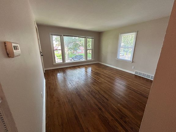 2nd image of 779 W 11th St #C
