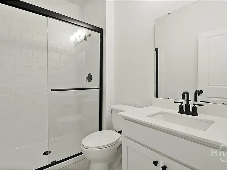 176 Kingswood Cir — Photo 19