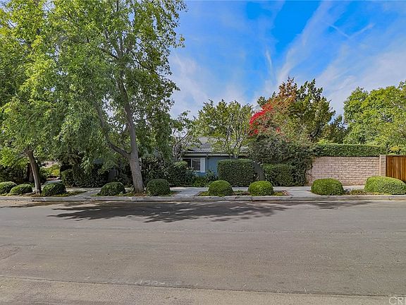 3rd image of 20431 Germain St