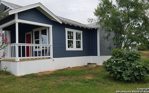 2nd image of 1119 County Road 307