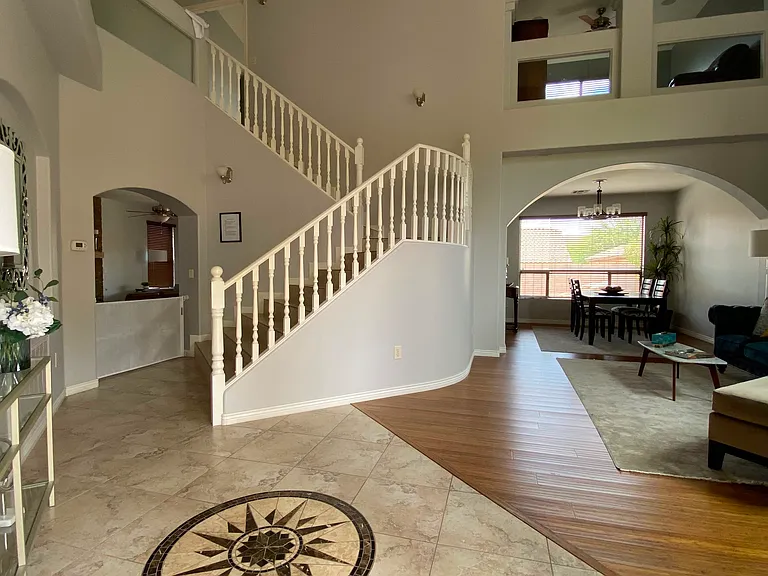 695 W Sonatina Ln — Photo 33