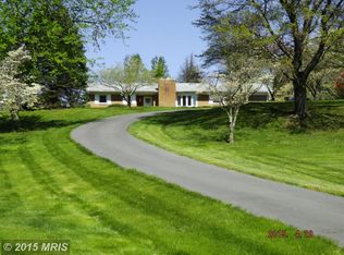 16800 Queen Anne Rd, Upper Marlboro, MD 20774