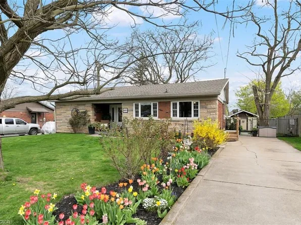 4165 William St, Lincoln, ON L3J 0K7