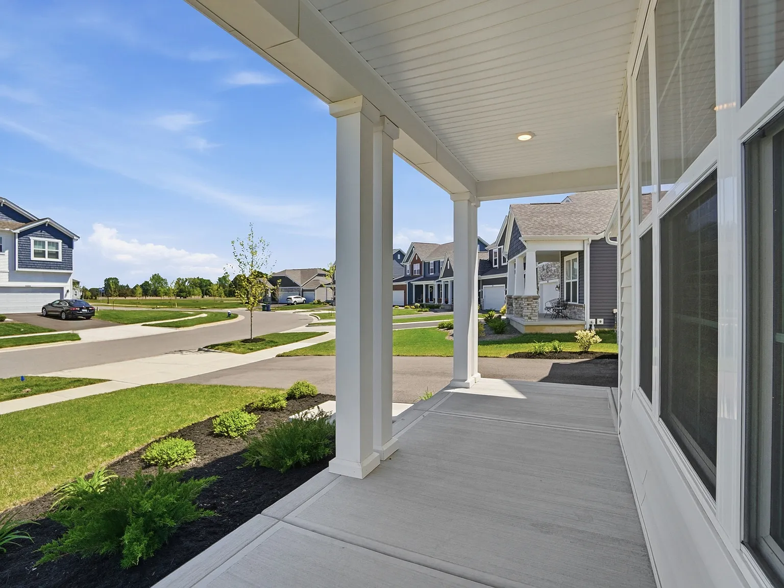 4 bed, 2.5 bath, 2613 sqft, $3,200 — Photo 4