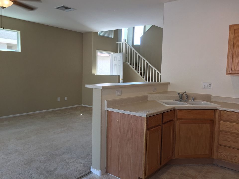 1st image of 3772 Carisbrook Dr