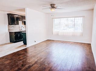 3205 W 60th St #8, Los Angeles, CA 90043