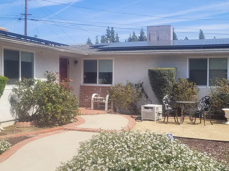 Forge Pl — Photo 1