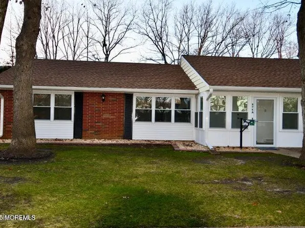 274  A Kingston Court #A, Lakewood, NJ 08701